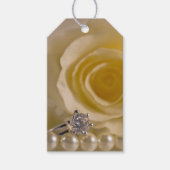 ホワイトローズ、パールおよびリングや輪結婚式の引き出物ラベル ギフトタグ (正面)