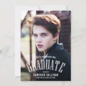 ホワイトヴィンテージタイポグラフィ写真卒業 招待状 (正面)