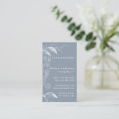 ホワイトヴィンテージ植物性ダスティブルービジネスカード 名刺 (スタンド正面)