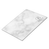 ホワイト大理石パーソナライズスクリプトモノグラムと名前 ノートパッド (アングル)