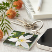 ホワイト春開花キーチェーン キーホルダー (正面右)