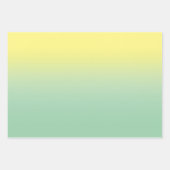 ホワイト淡い色のイエローピンクとミントグリーンのミッグラデーションクス ラッピングペーパーシート (正面2)