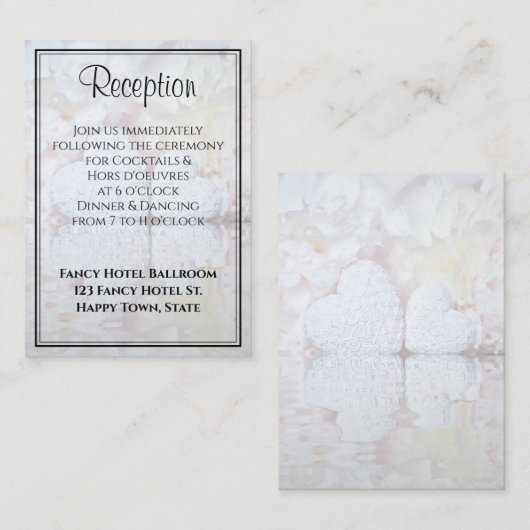 ホワイト牡丹の花とハートウェディングレセプション エンクロージャーカード (正面/裏面)