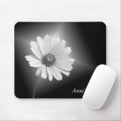 ホワイト白熱［赤熱］光を放つ・コスモス・オン・ブラック マウスパッド (マウス)