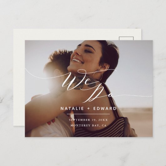ホワイト私たちはスクリプトエレガントな結婚式の写真 ポストカード (正面/裏面)