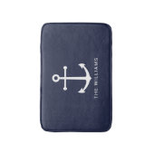 ホワイト航海のいかりと名前をカスタムするオンネイビーブルー バスマット (正面縦)