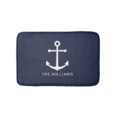 ホワイト航海のいかりと名前をカスタムするオンネイビーブルー バスマット (正面)