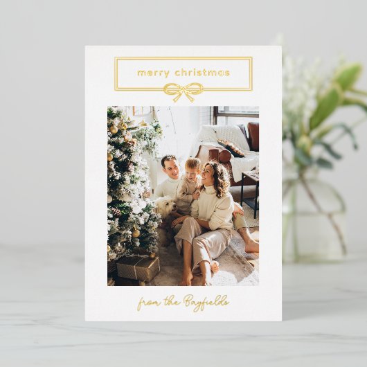 ホワイト金ゴールドかわいらしボウフォトメリークリスマス 箔シーズンカード (立ち正面)