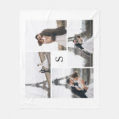 ホワイト4フォトギャラリーとモノグラム フリースブランケット (正面)