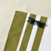 ホワイト&オリーブストライプのヴィンテージレイクハウス ビーチタオル (インサイチュ)