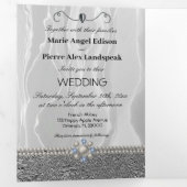ホワイト・シルク&シルバー・フォイル&パール&ダイヤモンド・トリ 三つ折り招待状 (内部最初)