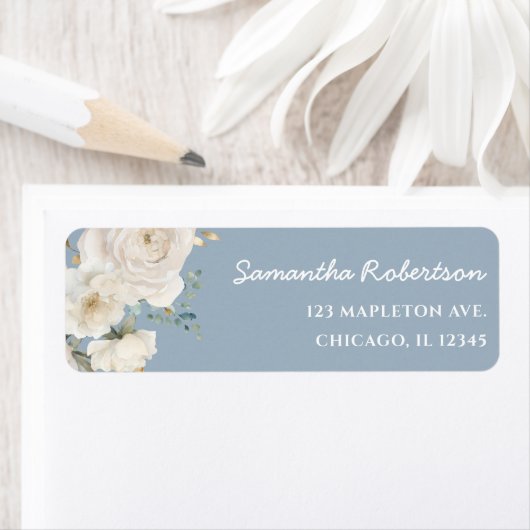 ホワイト フラワー ダスティーブルー エレガント ブライダル ベイビーシャワー ラベル (インサイチュ)