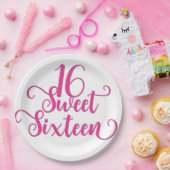 ホワイト&ホットピンク甘い16誕生日パーティー ペーパープレート (パーティー)