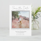 ホワイト ミニマリスト フォト セーブ・ザ・デート (スタンド正面)