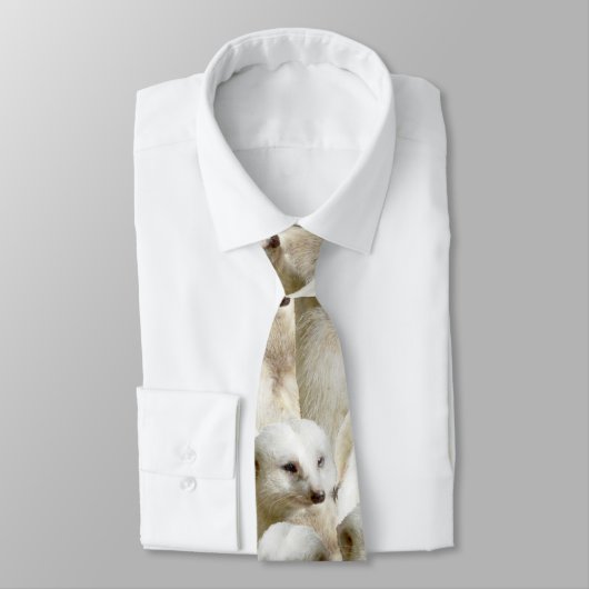 ホワイト・メルカツ ネクタイ (タイ)