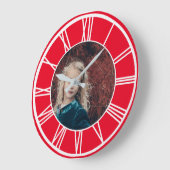 ホワイト ローマン ナンバー ボーダー レッド 写真を追加 ラウンド ラージ壁時計 (傾斜)