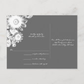 ホワイト ヴィンテージ フラワー - 色を選んで RSVP インビテーションポストカード (裏面)