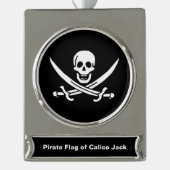 ホワイト、海賊フラッグCalico Jack、スカル&カトラス シルバープレートバナーオーナメント (正面)