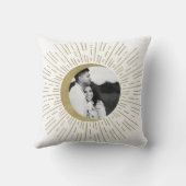 ホワイト&金ゴールドシナ日が差すことムーンフォト結婚ズ クッション (裏面)