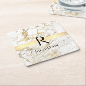 ホワイト&金ゴールド大理石、ブラックネーム&モノグラム スクエアペーパーコースター (アングル)