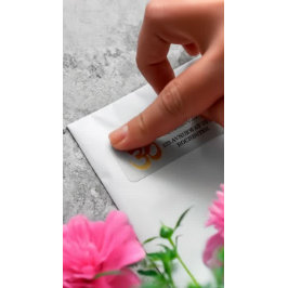 ホワイト&金ゴールドOMシンボルヨガ仲介インストラクター ラベル