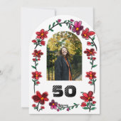 ホワイト 50歳の誕生日パーティー 幻想的な落書きの花 招待状 (裏面)