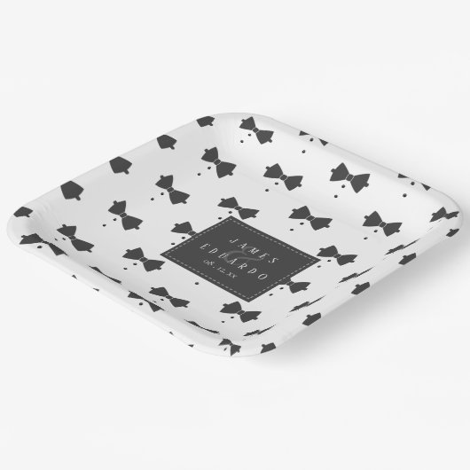 ホワイトID1090のテーラードブラックボウタイパターン ペーパープレート (傾斜あり)