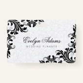 ホワエレガントイトダマスク&ブラックレース バッジ (正面)