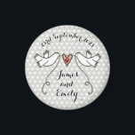 ホワパーソナライズされたイ結婚トの磁石 マグネット<br><div class="desc">愛のハートを取り付けた流れるリボンを持つ2つの美しい鳩のイラストレーション。</div>