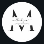 ホワモダンイトモノグラム結婚式の引き出物ありがとう ラウンドシール<br><div class="desc">モダンパーソナライズされた結婚モダンモノグラム感謝していのフォント。オンラインで簡単にパーソナライズ。これらのモノグラムのウェディングラベエレガントルを補完するために利用可能なマッチング項目。</div>