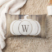 ホワ素朴イトカンプキンファームハウスウッドモノグラム ランバークッション (ブランケット)