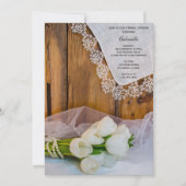 ホワ素朴イトチューリップカントリーバーンブライダルシャワー 招待状 (正面)