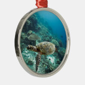 ホークスビル海亀の水中ラジャアンパット諸島 メタルオーナメント (右)