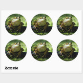 ホースにポーズをとるグリーンカエル ラウンドシール (シート)