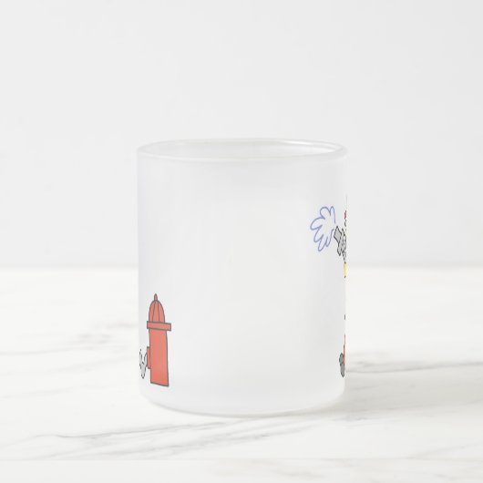 ホースのTシャツおよびギフトを持つメスの消防士 フロストグラスマグカップ (中央)