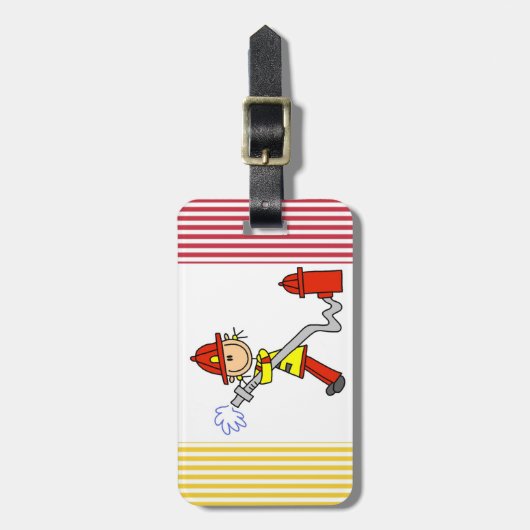 ホースのTシャツおよびギフトを持つメスの消防士 ラゲッジタグ (正面縦)