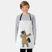 ホースアットヒップホップダンスダブ エプロン (着用した状態)