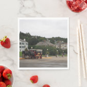 ホースキャリッジマッキナックアイランド通り スタンダードランチョンナプキン (インサイチュ)