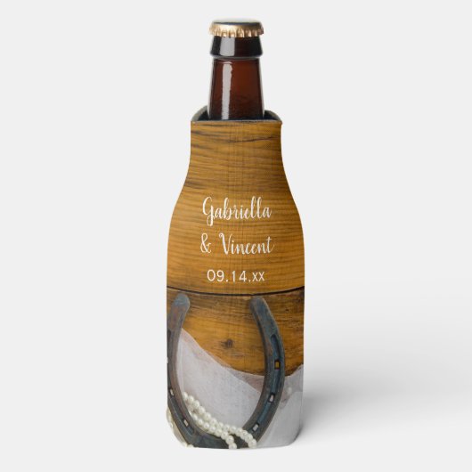 ホースシューアンドパールズカントリーウェスタン結婚式の引き出物 ボトルクーラー (ボトル正面)