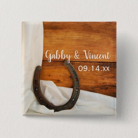 ホースシューズとホワイトサテンカントリー結婚ズ 缶バッジ (正面)