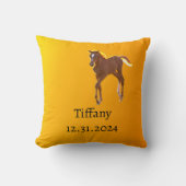 ホースフォールゴールデンオレンジイエローアドネーム日付 クッション (正面)