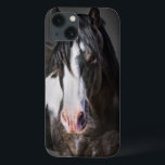 ホースポートレートII iPhone 13ケース<br><div class="desc">動物</div>