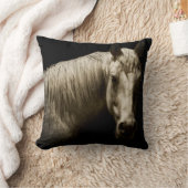 ホースポートレートVI クッション (ブランケット)