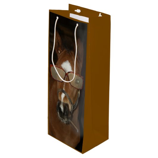 ホースユーモアのあるフォール喫煙シガーワイン抱き枕 ワインギフトバッグ (正面アングル)