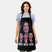 ホープ・ヘイトヒール・ライズ・カマラ2024 エプロン (着用した状態)