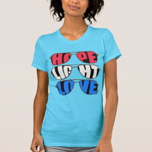『ホープ·ライト·ラブ·ウーマンズTシャツ』 Tシャツ