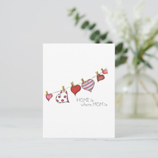 ホームはママがいる場所 – ママのためのデザイン ポストカード (スタンド正面)