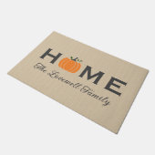 ホームオレンジカボチャパーソナライズされたラストネーム秋 ドアマット (アングル)