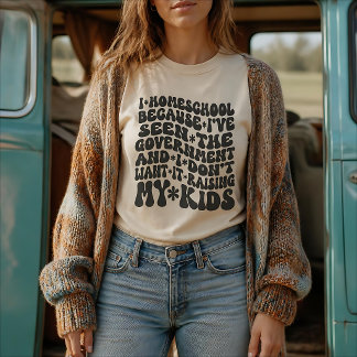 ホームスクーリング引用 レトロなカスタムテキストの色 Tシャツ