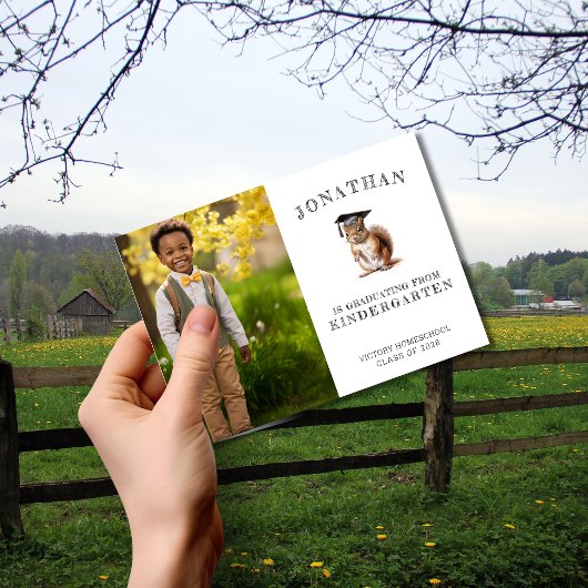 ホームスクール幼稚園リス付き卒業 案内状